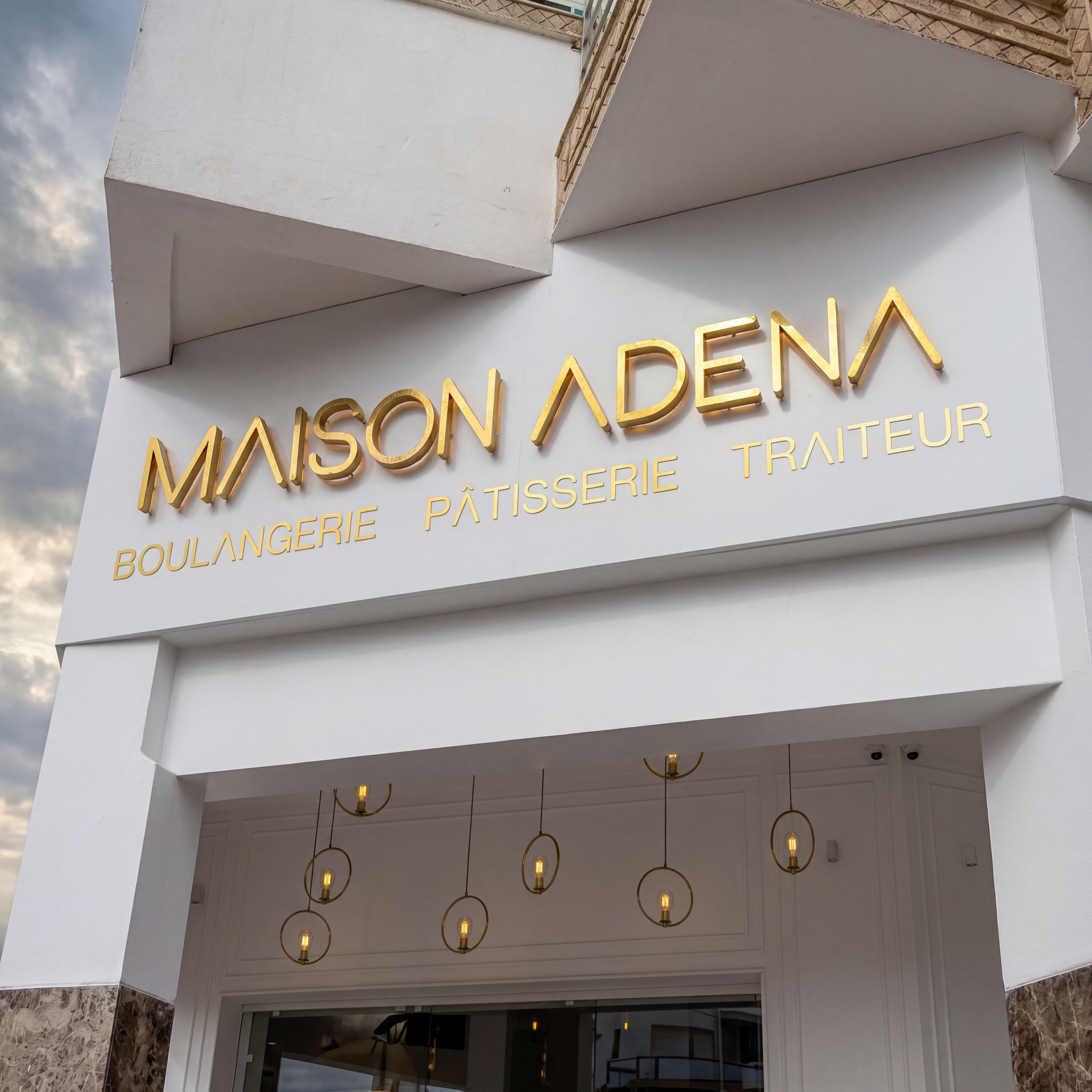 MAISON ADENA